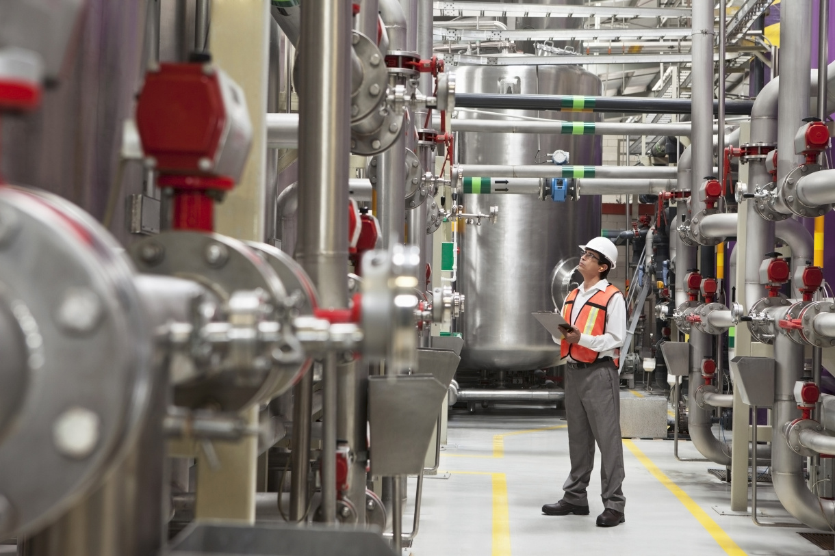 Photo of refinery supervisor at work